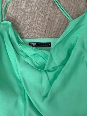 Zara Women's Green Crop-top